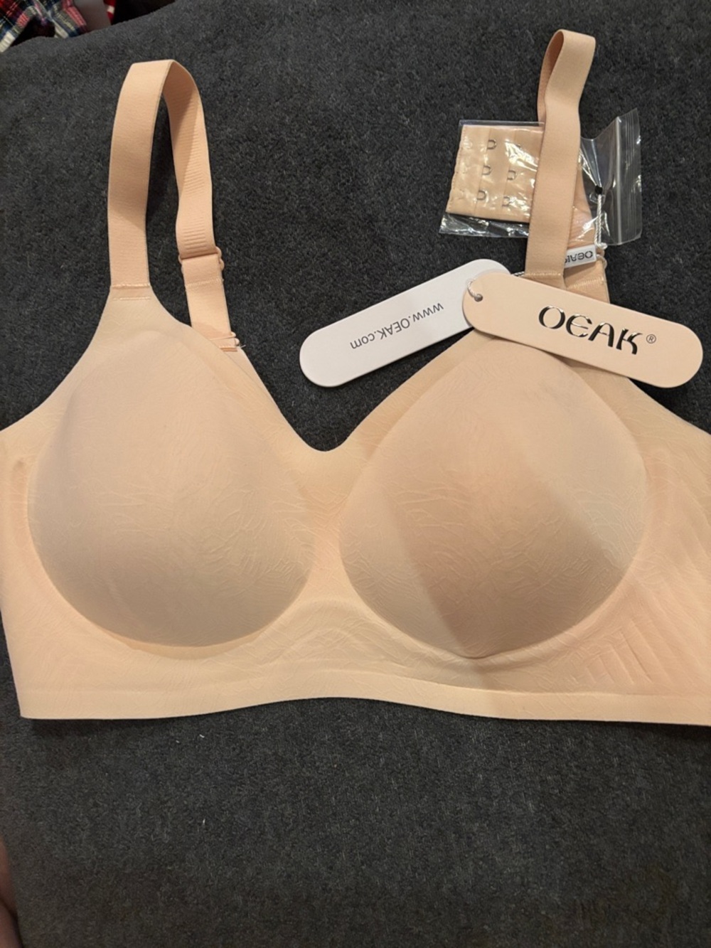 NWT OEAK Nude T-Shirt Wireless Bra - Smooth Everyday Support